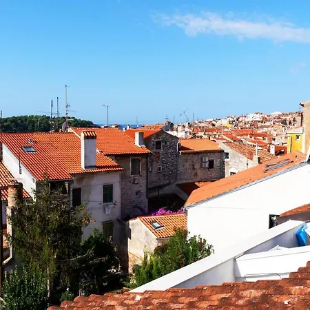 Casa Mila Apartmán *